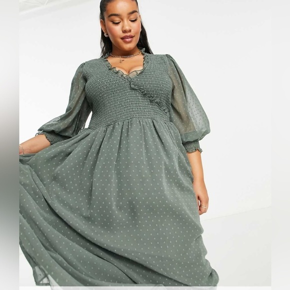 ASOS Dresses & Skirts - ASOS DESIGN Curve khaki midi dress with a relaxed fit.